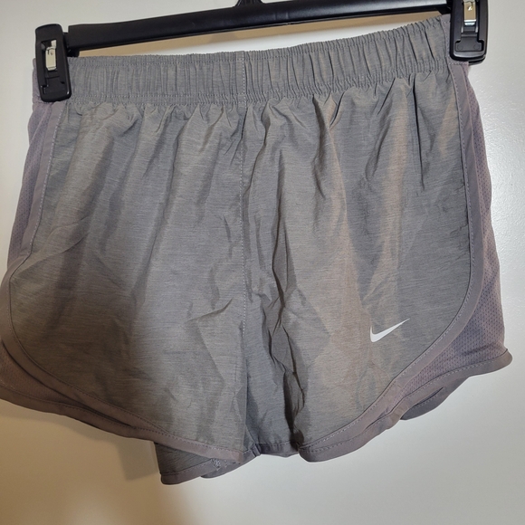 Nike Women's Athletic Gray Shorts - Picture 1 of 3